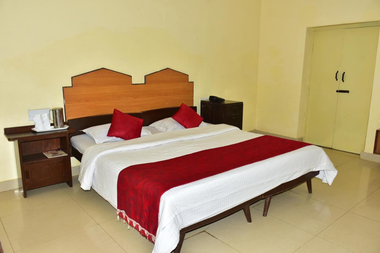 Kstdc Hotel Mayura Sudarshan ,Уті Екстер'єр фото